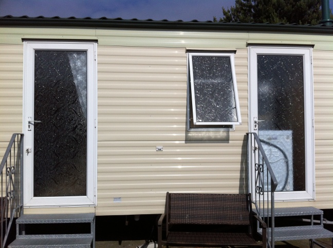 static caravan double glazed doors in Kent 