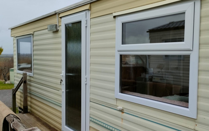 Installers of caravan double glazing uk